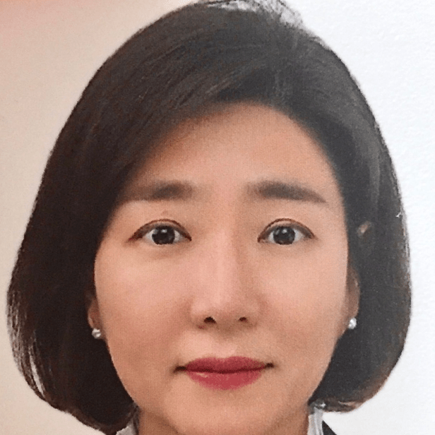 seunghei clara hong w